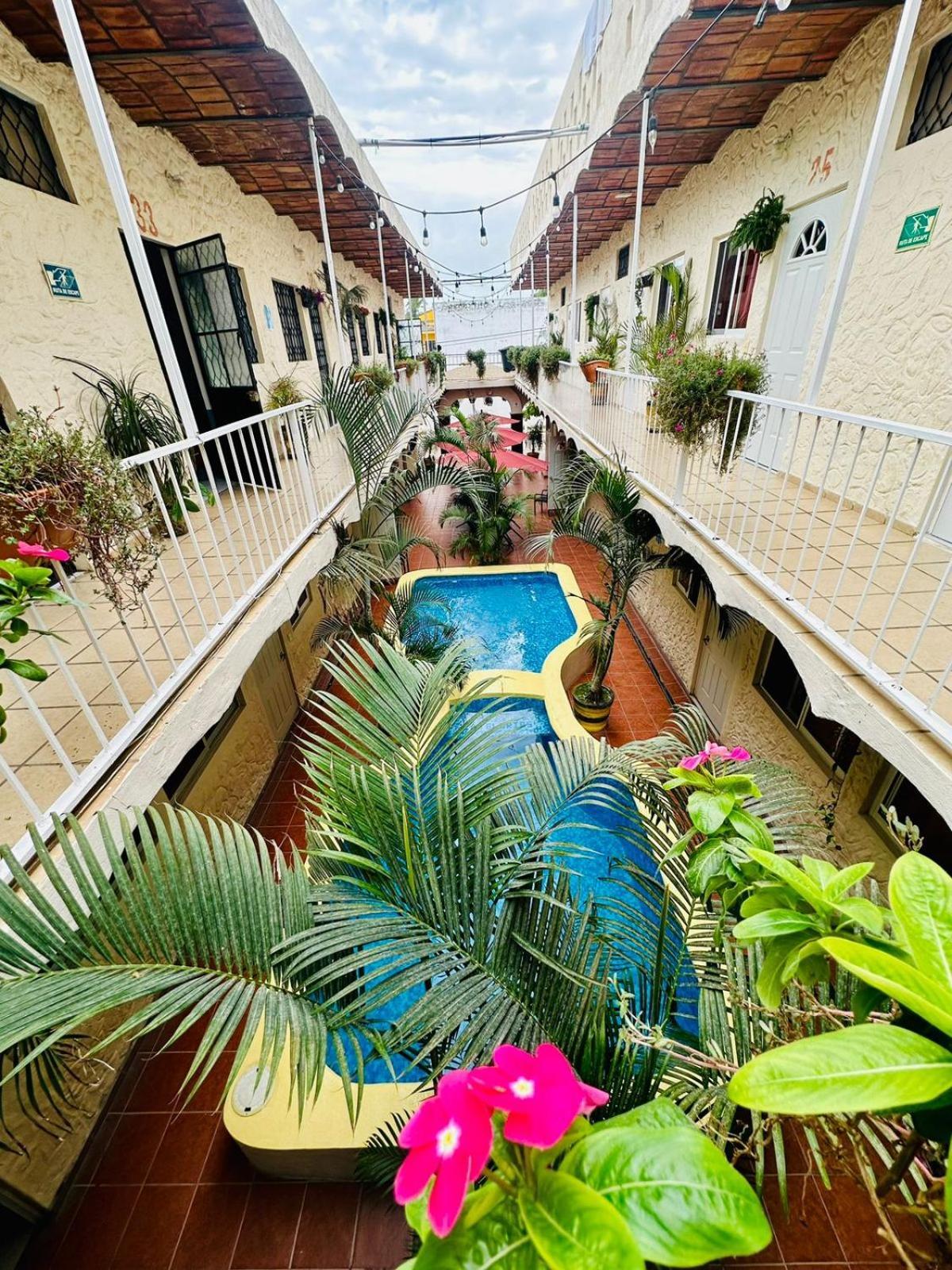 Bungalows Las Glorias Rincon de Guayabitos Luaran gambar